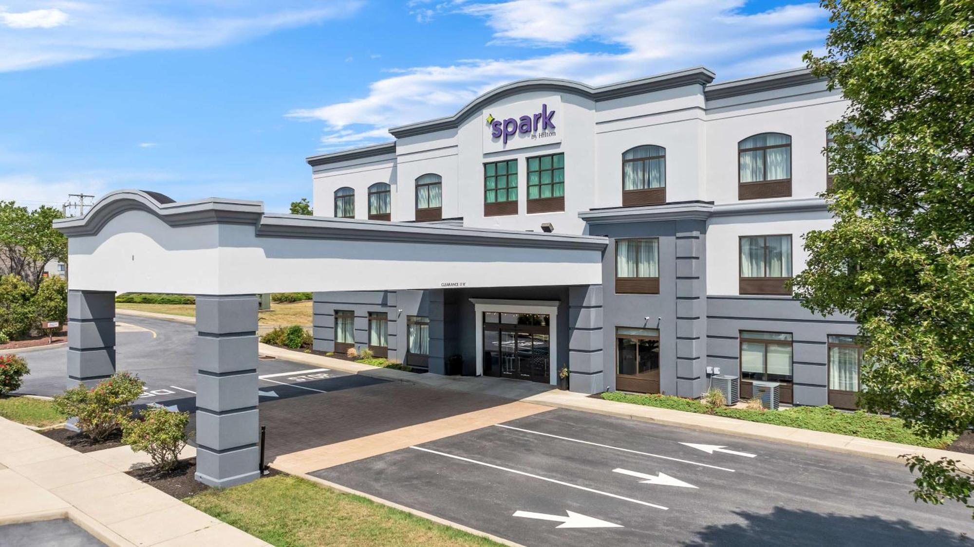 Spark By Hilton Lancaster Dutch Country Hotel Fertility